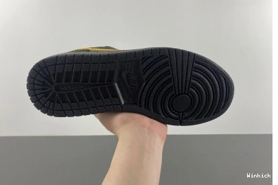 1  Air 553558-071 'Black Low Gold' University Jordan 0708